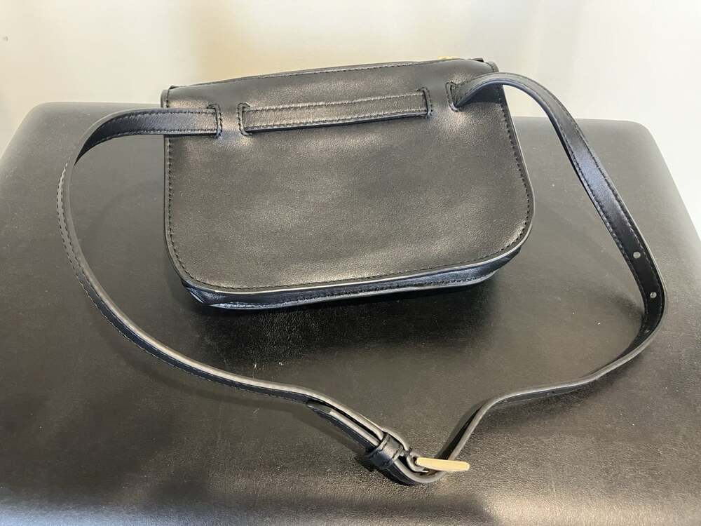 QUINCE 100% ITALIAN NAPPA LEATHER BELT BAG Black SMALL MSRP $59.90, Travel City - Picture 2 of 9